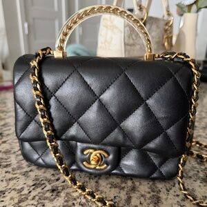 Chanel Lambskin Crossbody Purse